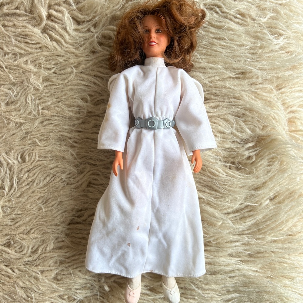 1977 Princess Leia 12” doll